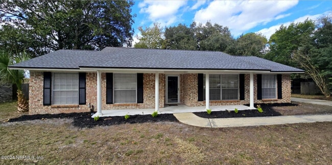 property at 218 Stoneridge Ct