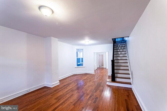 property at 2306 E Cambria St