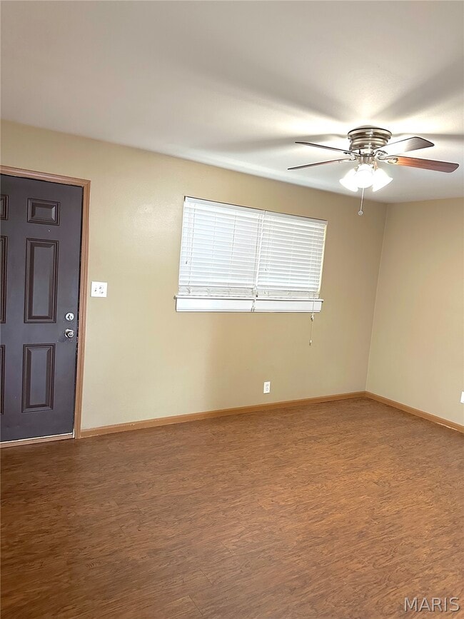 5 Sarpy Rd in Belleville, IL - Building Photo - Building Photo