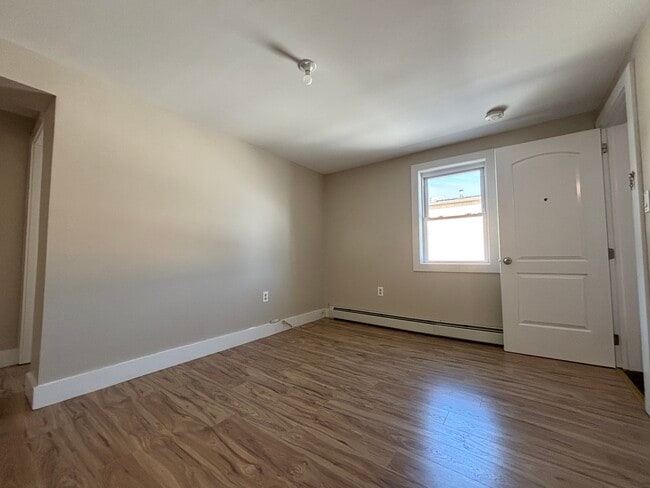 355 River Dr, Unit 2