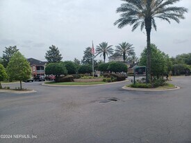 10075 Gate Pkwy N, Unit 2406 in Jacksonville, FL - Building Photo