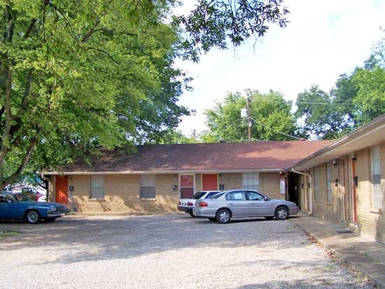 North Plaza in Blytheville, AR - Building Photo