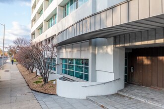 The Metropolitan in Stamford, CT - Building Photo - Building Photo