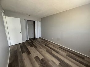 3035 66th Ave N in St. Petersburg, FL - Building Photo - Building Photo