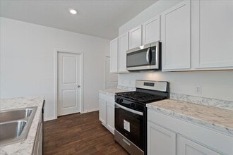 306 Azua Path in Bastrop, TX - Building Photo - Building Photo