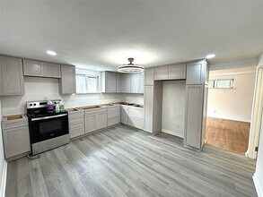 609 N Nanticoke Ave in Endicott, NY - Building Photo - Building Photo