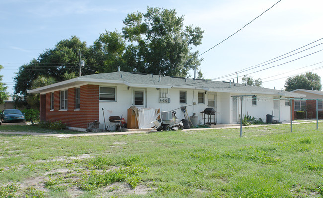 1043-1047 School St in Cocoa, FL - Building Photo - Building Photo