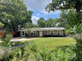 1409 Elton Ln in Austin, TX - Building Photo