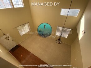 1375 Williamsburg Ln in Corona, CA - Building Photo - Building Photo