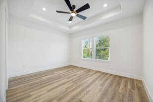 8412 Vera Lou St in Houston, TX - Building Photo