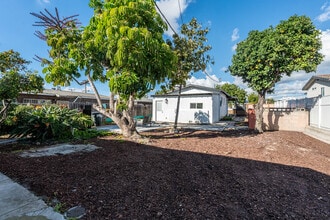 3923 Delta St in San Diego, CA - Building Photo - Building Photo