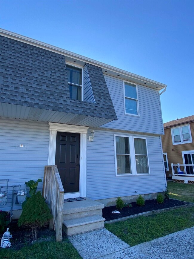 4 Ontario Dr in Brigantine, NJ - Building Photo - Building Photo