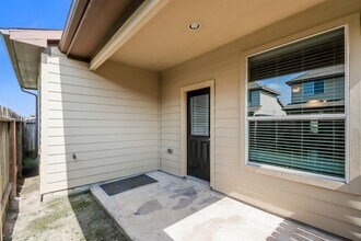 12227 Ghita Lane in Houston, TX - Building Photo - Building Photo