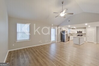 136 Western Red Cedar Dr in Springfield, GA - Building Photo - Building Photo