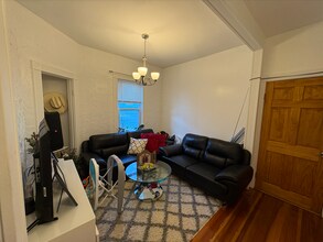 24 Litchfield St, Unit 3 in Boston, MA - Building Photo - Building Photo