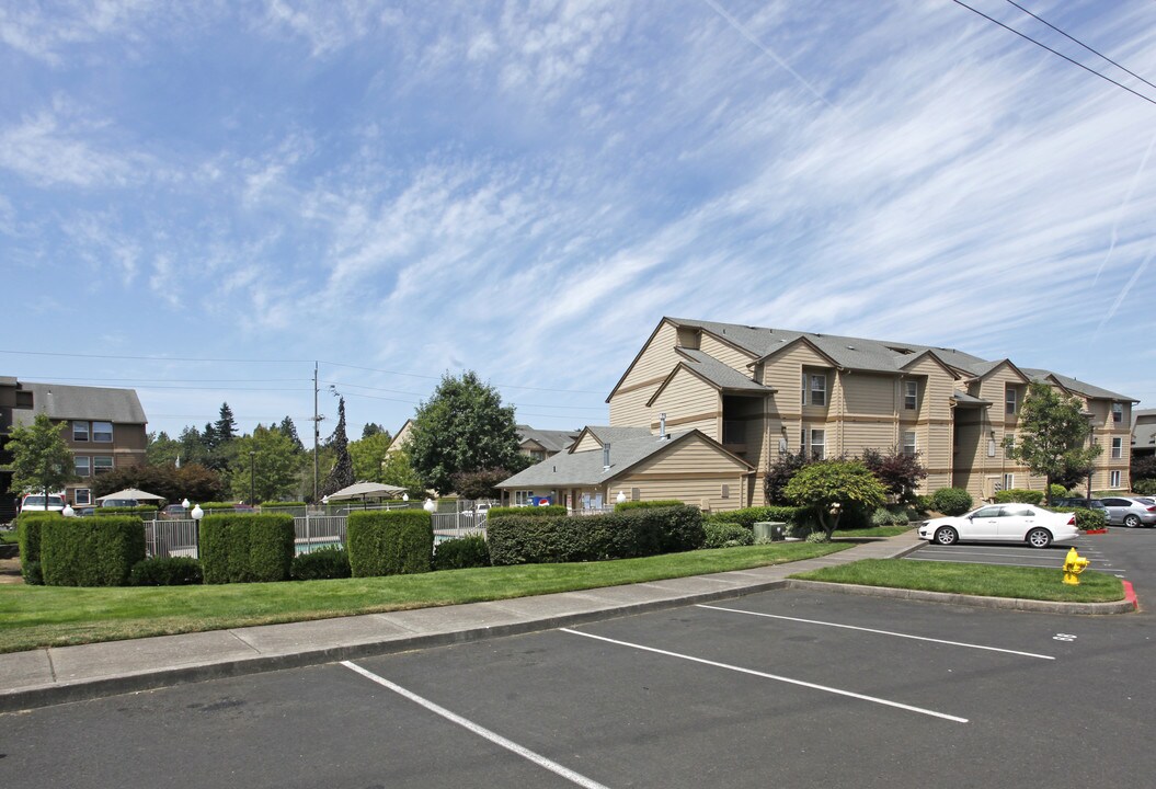 Springwater Trail Apartments in Gresham, OR - Foto de edificio