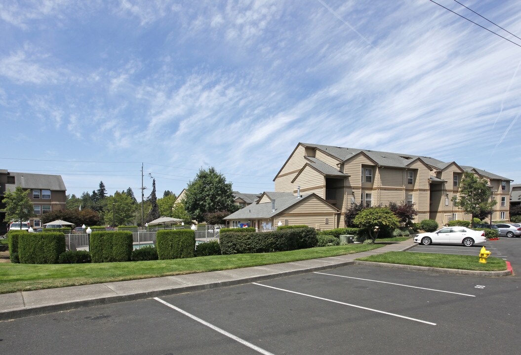 Springwater Trail Apartments in Gresham, OR - Building Photo