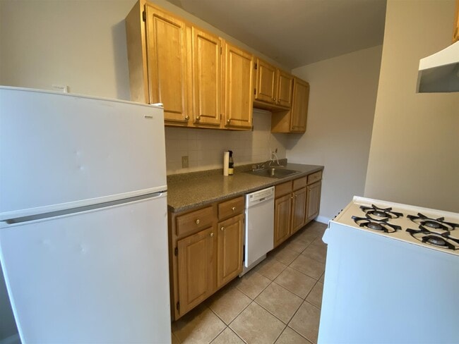 10 Humboldt St, Unit 2 in Cambridge, MA - Building Photo - Building Photo