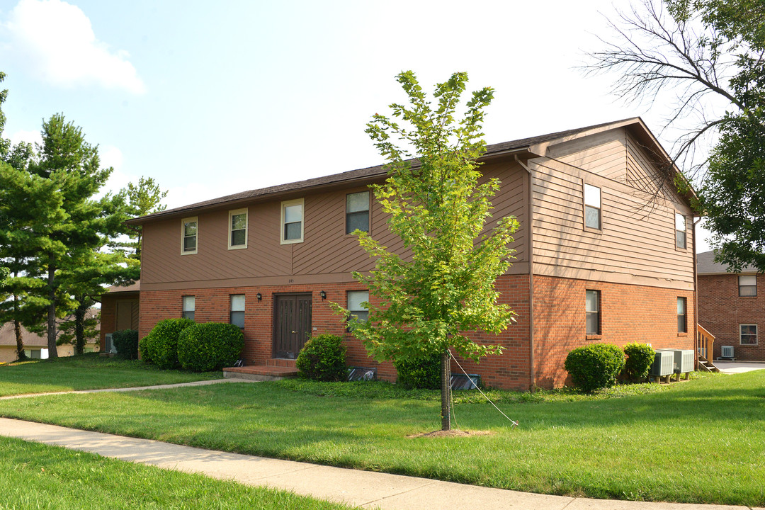 American Village Apartments in Lebanon, OH - Foto de edificio