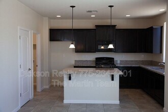 7038 Diversey Dr in Sparks, NV - Building Photo - Building Photo