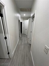 8312 Gilded Crown Ct in Las Vegas, NV - Building Photo - Building Photo