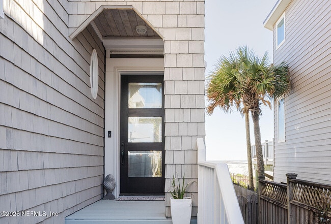 1843 Ocean Dr S in Jacksonville Beach, FL - Building Photo - Building Photo