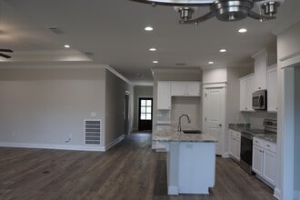 1716 Breckinridge Pl in Foley, AL - Foto de edificio - Building Photo