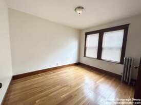 11 Romsey St, Unit 3 in Boston, MA - Building Photo - Building Photo