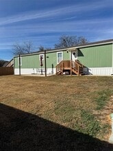 3520 Gerry Dr in Granbury, TX - Building Photo - Building Photo
