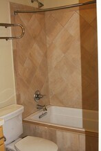9-21 Francis Professional Buildings, LLC ( in Oklahoma City, OK - Building Photo - Interior Photo