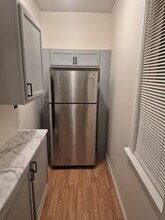 1244 E 70th St, Unit #2 in Chicago, IL - Building Photo - Building Photo