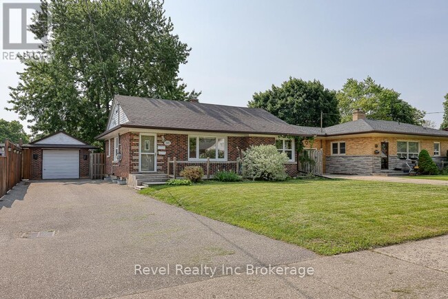 157 Ninth Ave in Kitchener, ON - Building Photo - Building Photo