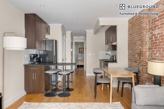 515 W 47th St, Unit SI FL4-ID1989 in New York, NY - Foto de edificio - Building Photo