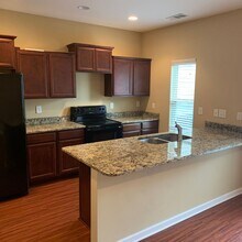 822 Lower Park Pl in Nashville, TN - Building Photo - Building Photo