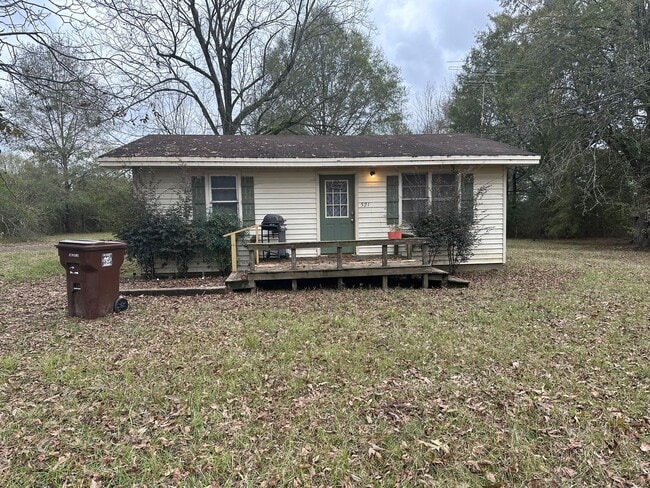 property at 321 Pratts Rd