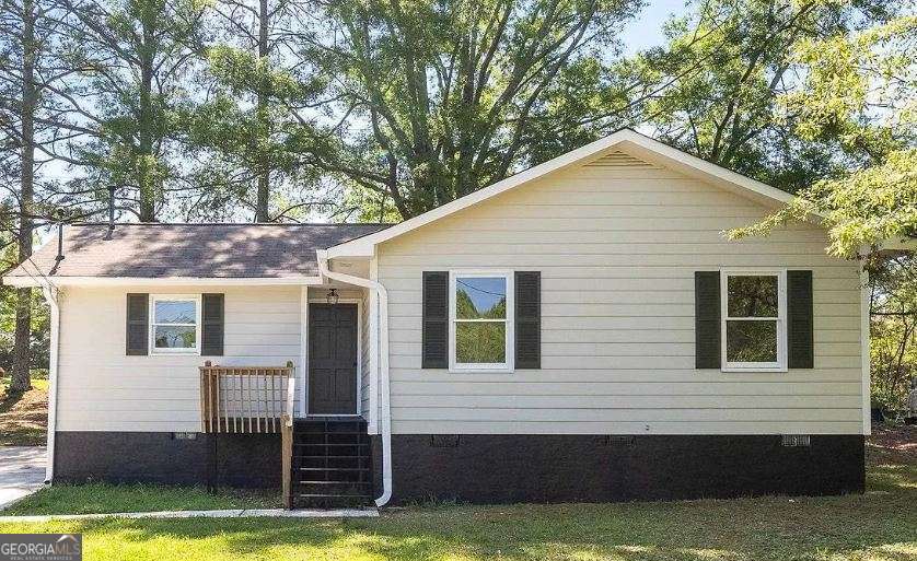 103 Shannon Ln in Barnesville, GA - Foto de edificio