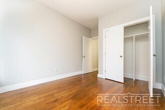 Renovated 3 BED in North Crown Heights in Brooklyn, NY - Foto de edificio - Building Photo