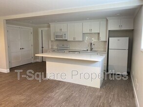 325 5th Ave S in Kirkland, WA - Building Photo - Building Photo