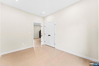 165 Jefferson Ave in Cresskill, NJ - Building Photo - Building Photo