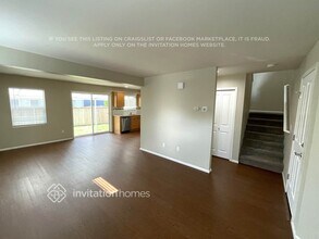 3524 Celebration Ave E in Fife, WA - Foto de edificio - Building Photo