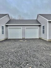 478 Eight Rod Rd in Augusta, ME - Foto de edificio - Building Photo
