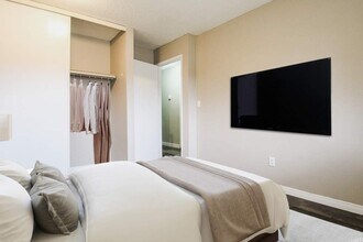 Bannerman Apartments in Edmonton, AB - Building Photo - Building Photo