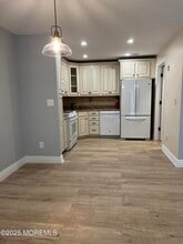 6-5 Seattle Ct in Freehold, NJ - Building Photo - Building Photo