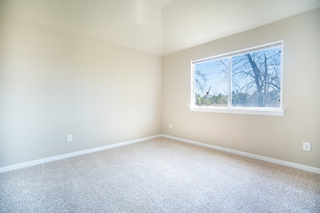 property at 827 Forest Hillside Ln