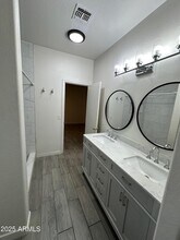 2767 S Sailors Way in Gilbert, AZ - Foto de edificio - Building Photo