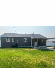 4682 S 175 W in Ogden, UT - Foto de edificio - Building Photo