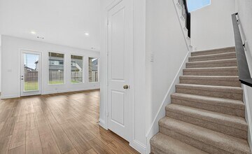 31307 Hastings Creek Ln in Fulshear, TX - Building Photo - Building Photo