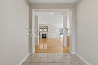 1280 Dressen Ave in Las Vegas, NV - Building Photo - Building Photo