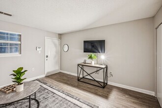 3135 Kenridge Pkwy in Decatur, GA - Building Photo - Building Photo