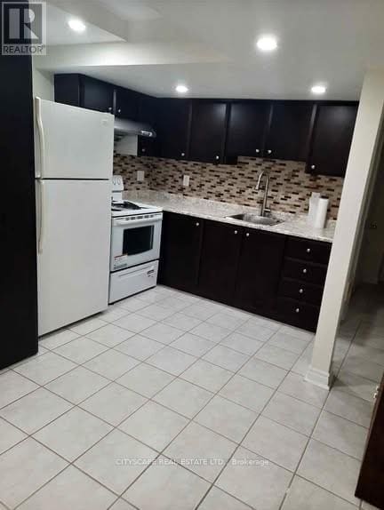 property at 5896 Cozumel Dr